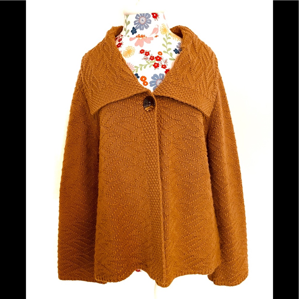 Jm Collection Single Button Sweater - image 1